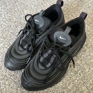 Nike Airmax 97 boys size 4